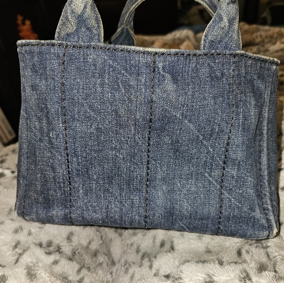 PRADA Tote - Picture 2 of 10